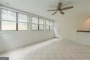 175 Maribeau Square NW, Atlanta, GA 30327 - Photo 10