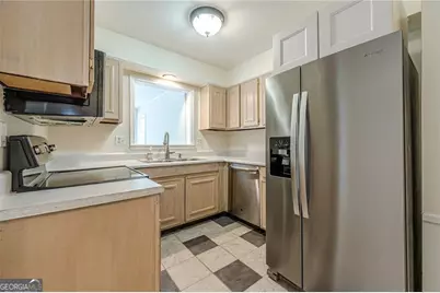175 Maribeau Square NW, Atlanta, GA 30327 - Photo 12