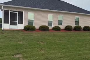 2101 Quail Ridge Ln, Perry, GA 31069 - Photo 2