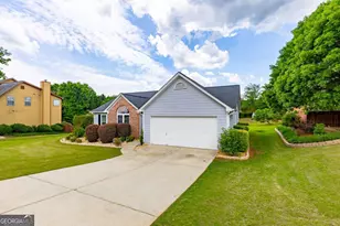 8860 Creekstone Pl, Gainesville, GA 30506 - Photo 2