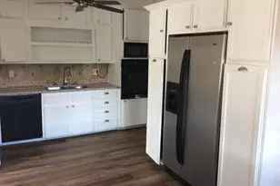 80 Homestead Pl, Rex, GA 30273 - Photo 6