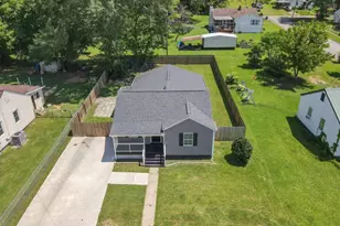 203 White Ave, Hogansville, GA 30230 - Photo 2