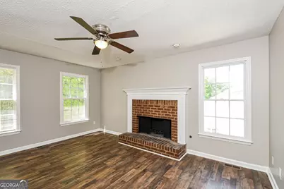 1016 Saddle Brooke Drive, Dallas, GA 30132 - Photo 8