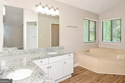 1618 Golf Overlook, Stone Mountain, GA 30088 - Photo 14
