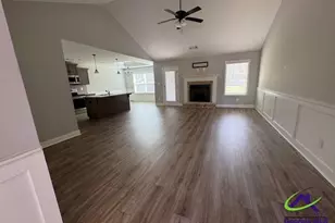 143 Arbor Creek, Warner Robins, GA 31093 - Photo 6