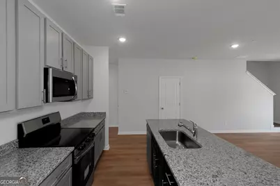 5432 Biltmore Drive, Atlanta, GA 30349 - Photo 8