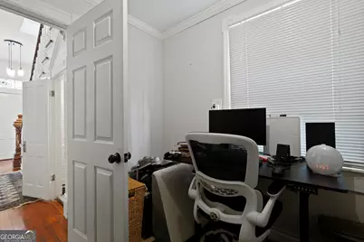 303 W 39th Street, Savannah, GA 31405 - Photo 14