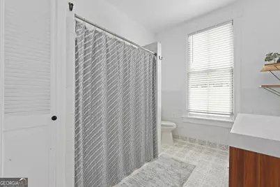 303 W 39th Street, Savannah, GA 31405 - Photo 24