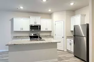 4113 Oakwood Ter Ct, Oakwood, GA 30566 - Photo 8