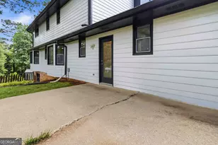 1539 Ridgeland Ct SW, Lilburn, GA 30047 - Photo 42
