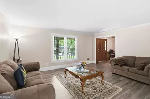 1539 Ridgeland Ct SW, Lilburn, GA 30047 - Photo 12