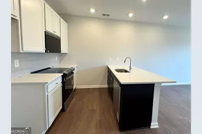 1369 Breezy Circle SE #98, Atlanta, GA 30315 - Photo 2