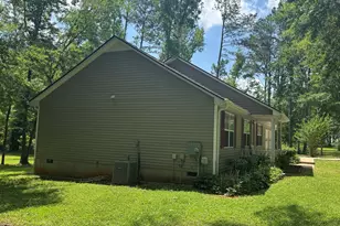 105 Delray Cir, Griffin, GA 30224 - Photo 18