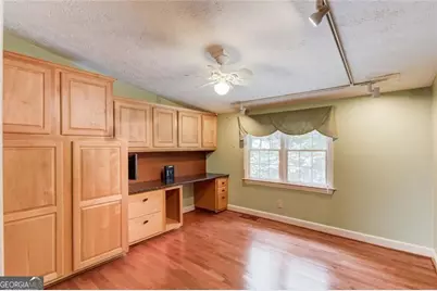 420 Taberwood Way, Roswell, GA 30076 - Photo 32