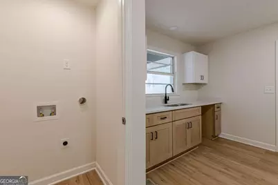 4624 College Street, Forest Park, GA 30297 - Photo 8