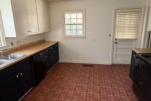 2006 Stonewall St, Dublin, GA 31021 - Photo 16