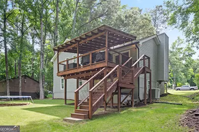 5627 Pinedale Circle, Sugar Hill, GA 30518 - Photo 4