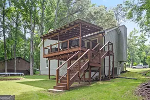 5627 Pinedale Cir, Sugar Hill, GA 30518 - Photo 4