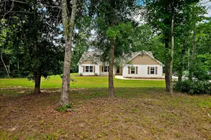 42 J D Walton Rd, Newnan, GA 30263 - Photo 1