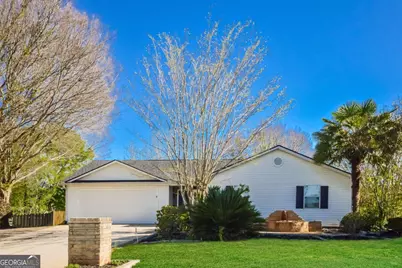 300 Claremont Drive, Covington, GA 30016 - Photo 2