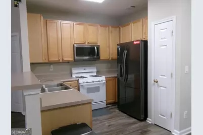 1393 Raven Rock Trail NW, Kennesaw, GA 30152 - Photo 6