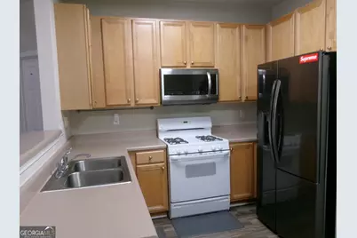 1393 Raven Rock Trail NW, Kennesaw, GA 30152 - Photo 10