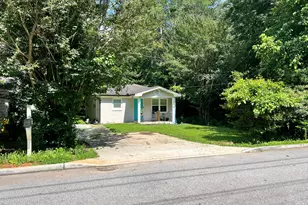 6053 Bowden St, Austell, GA 30106 - Photo 2