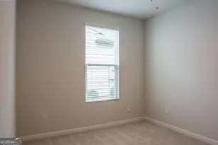 136 Creekside Ct, Griffin, GA 30223 - Photo 20