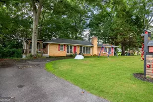 122 Springdale Dr, Thomaston, GA 30286 - Photo 2