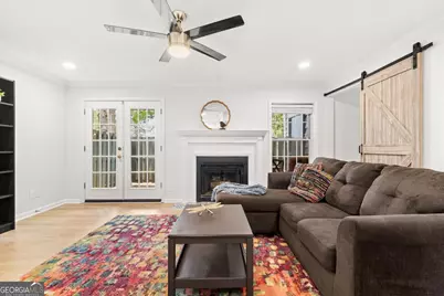 1359 N Crossing Drive NE, Atlanta, GA 30329 - Photo 2