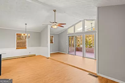 4421 Jacobs Drive, Snellville, GA 30039 - Photo 2