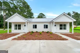728 Talmadge Rd, Allenhurst, GA 31301 - Photo 1