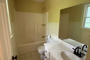 200 Meadovista Dr, Griffin, GA 30224 - Photo 12