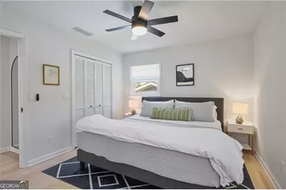 677 Hillandale Circle, Marietta, GA 30064 - Photo 10