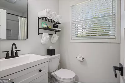 677 Hillandale Circle, Marietta, GA 30064 - Photo 22
