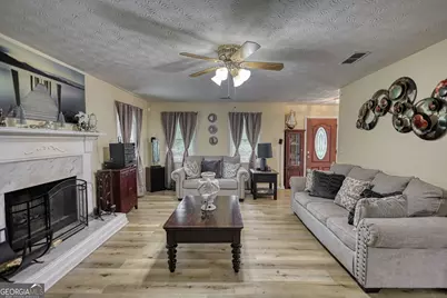 9195 Scarlett Drive SW, Covington, GA 30014 - Photo 8
