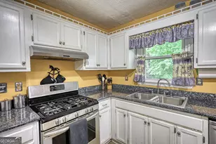 9195 Scarlett Dr SW, Covington, GA 30014 - Photo 14