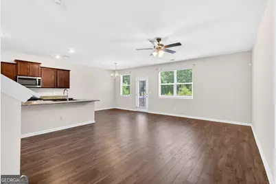 122 Silver Birch Pass, Newnan, GA 30265 - Photo 6