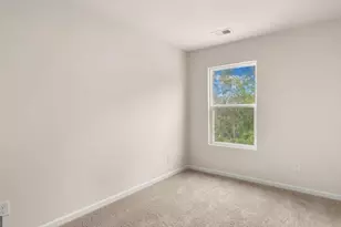 2052 Crossing Rd, Stone Mountain, GA 30088 - Photo 20