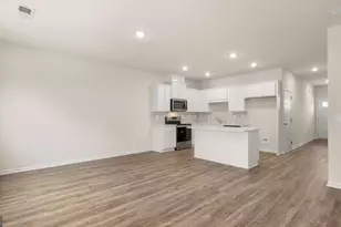 2052 Crossing Rd, Stone Mountain, GA 30088 - Photo 12