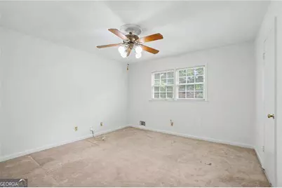 391 Beaumont Drive, Stone Mountain, GA 30087 - Photo 14