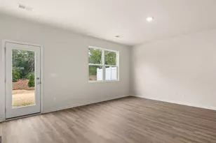 2054 Crossing Rd, Stone Mountain, GA 30088 - Photo 10