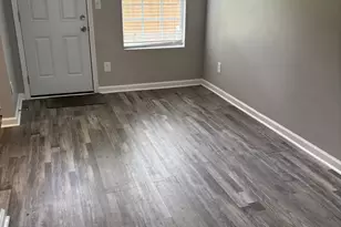 5739 Windfall Ln, Lithonia, GA 30058 - Photo 10