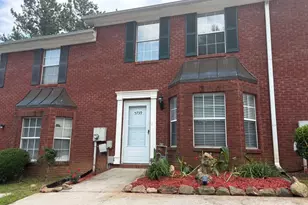 5739 Windfall Ln, Lithonia, GA 30058 - Photo 2