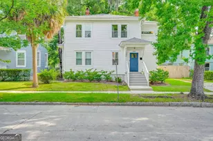 1204 E 33rd St, Savannah, GA 31404 - Photo 2