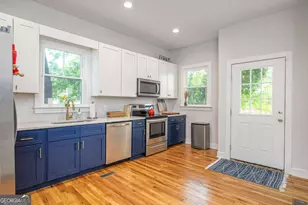 1204 E 33rd St, Savannah, GA 31404 - Photo 14
