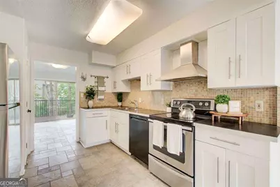 3604 Stonewall Court SE, Atlanta, GA 30339 - Photo 8