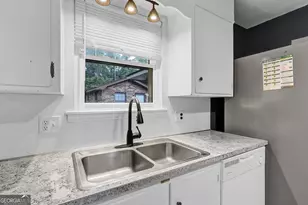 9 Austin Dr, Savannah, GA 31419 - Photo 20