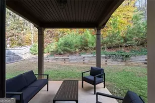 4142 Woodland Park Dr, Atlanta, GA 30331 - Photo 20