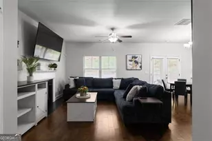 4142 Woodland Park Dr, Atlanta, GA 30331 - Photo 4